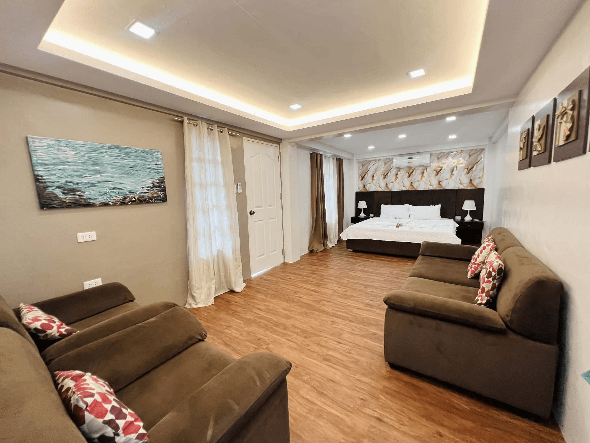 King suite